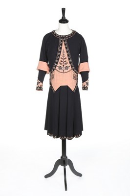 Lot 81 - A rare Paul Poiret day dress, circa 1924-26,...