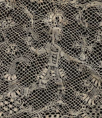 Lot 328 - A group of mainly 18th century lace, including...