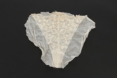 Lot 331A - A large and interesting group of collars,...