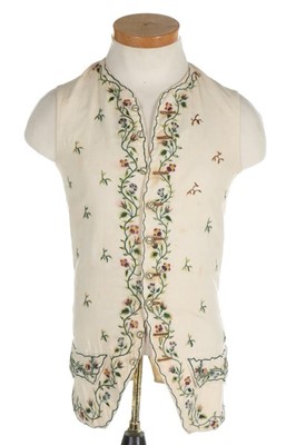 Lot 154 - A gentleman's summer cotton waistcoat, 1780s,...