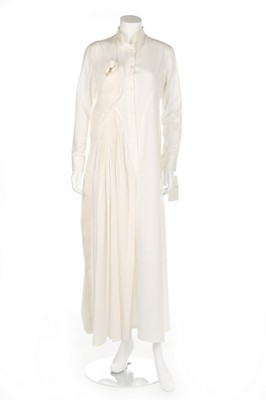 Lot 221 - A Yohji Yamamoto white cotton shirtwaister...