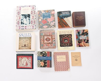 Lot 175 - Books relating to patchwork and printing,...