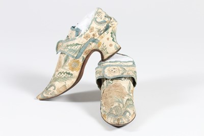 Lot 15 - A fine pair of embroidered leather lady's...
