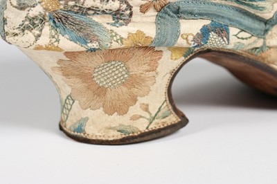 Lot 15 - A fine pair of embroidered leather lady's...