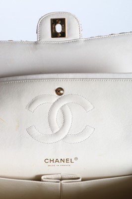 Lot 9 - A Chanel tweed double flap bag, 2003, stamped...