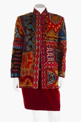 Lot 221 - A Jean Louis Scherrer couture embroidered...