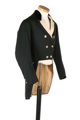 Lot 37 - A gentleman's dark green facecloth dress...
