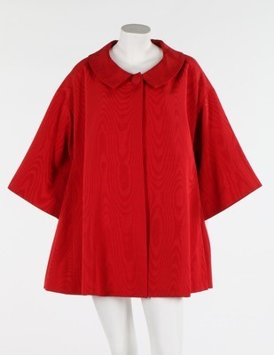 Lot 115 - A Lanvin-Castillo red moir ottoman silk swing...