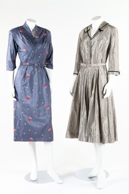 Lot 69 - A general group of women's clothing, including...