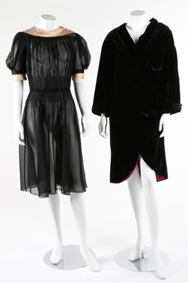 Lot 80 - A group of mainly 1930s evening wear,...