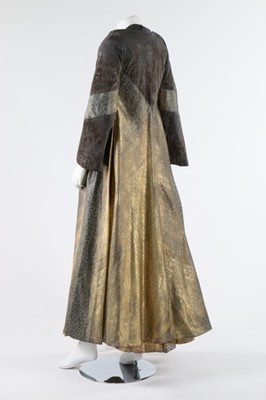 Lot 122 - A Maison Worth couture oriental brocade...