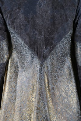 Lot 122 - A Maison Worth couture oriental brocade...