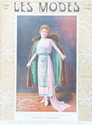 Lot 260 - Les Modes, 1910-21, comprising: 1920 issues...