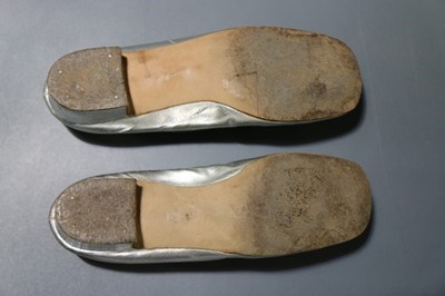Lot 39 - A pair of Francois Villon futuristic silver...