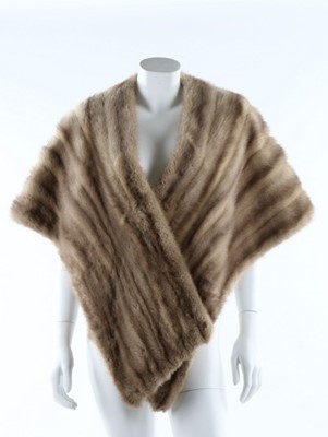 Lot 51 - A Nistler of Vienna champagne-mink bolero...