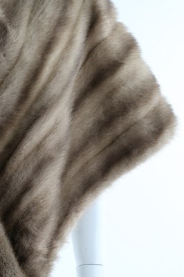 Lot 51 - A Nistler of Vienna champagne-mink bolero...