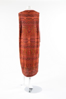 Lot 14 - A cinammon silk crepe flapper dress, early...