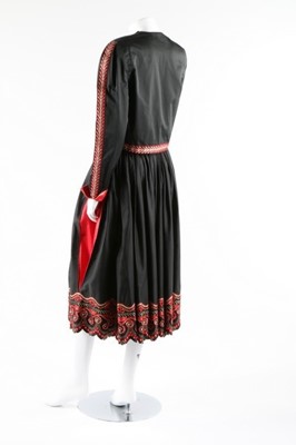 Lot 5 - A Claude Montana pour Gibo black embroidered...