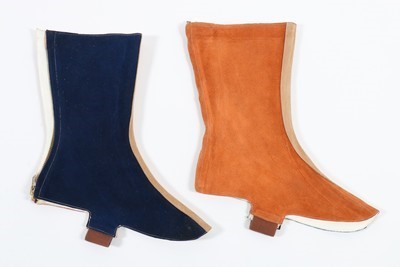 Lot 39 - Three pairs of 'moon boot' suede spats, mid...