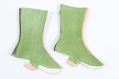 Lot 39 - Three pairs of 'moon boot' suede spats, mid...