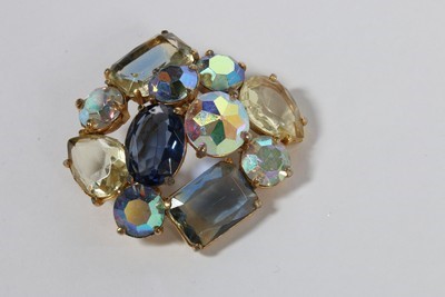 Lot 55 - A Schiaparelli brooch and matching ear-rings,...