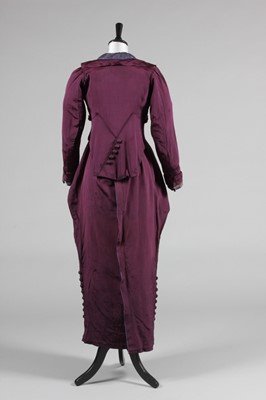 Lot 115 - A rare Maison Drecoll purple faille walking...