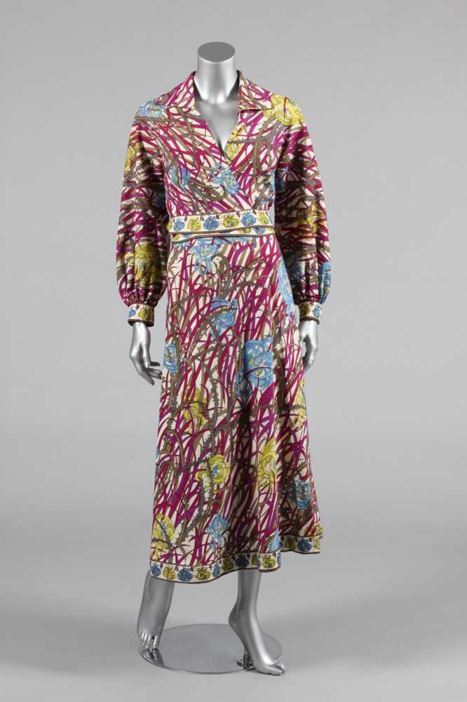 Lot 67 - An Emilio Pucci printed foulard wrap-over...