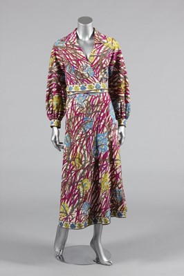 Lot 67 - An Emilio Pucci printed foulard wrap-over...