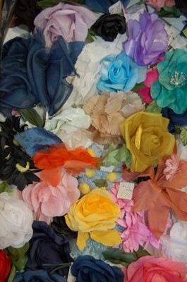 Lot 171 - Five boxes of sample flowers, comprising...