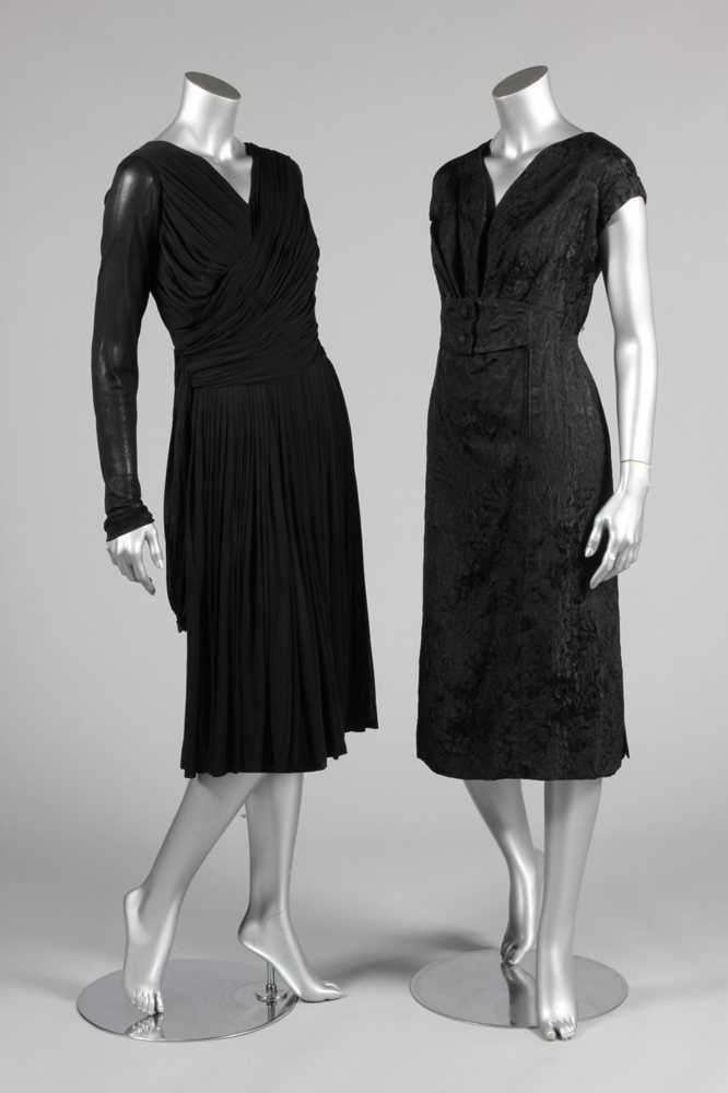 Lot 137 - A Nina Ricci couture black brocatelle dinner...