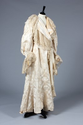 Lot 7 - A poor condition Charles Frederick Worth ivory...