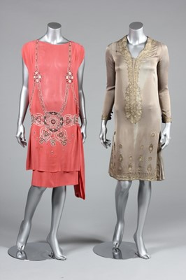 Lot 16 - Cocktail/dinner dresses, late 1920s, of...