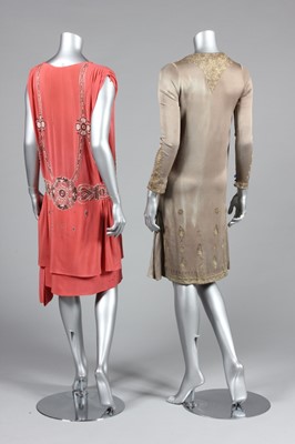 Lot 16 - Cocktail/dinner dresses, late 1920s, of...