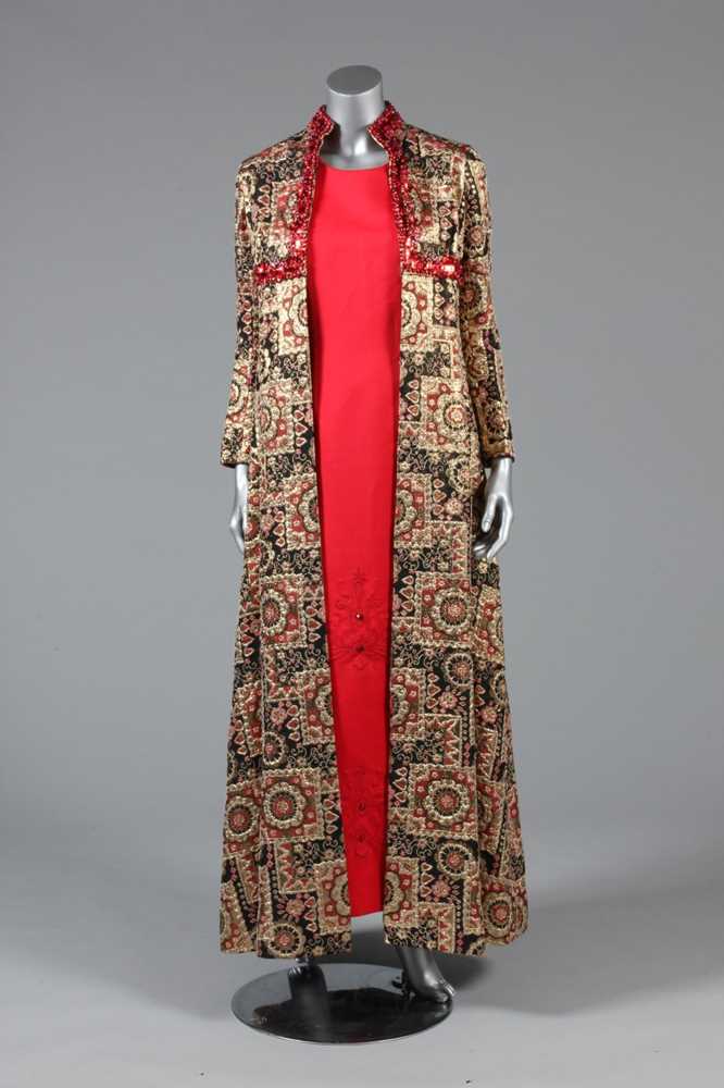 Lot 52 - A Louisa Zee gold and red brocatelle lame...