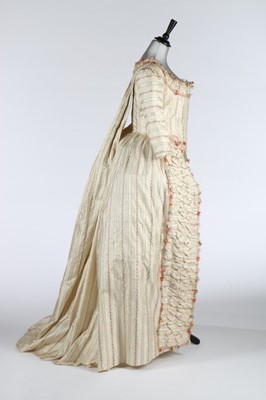 Lot 24 - A rare brocaded silk robe à la Piémontaise,...