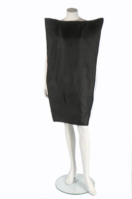 Lot 163 - A rare Balenciaga couture black gazar '4-Sided'...