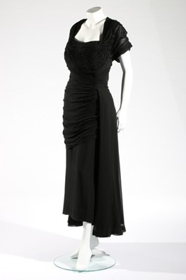 Lot 85 - A Balenciaga couture pleated goffered chiffon...