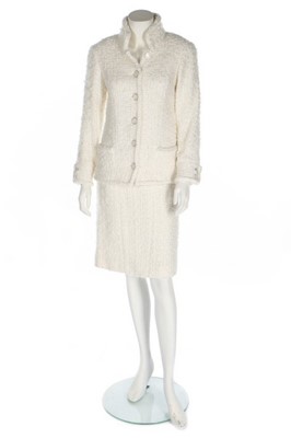 Lot 37 - A Chanel white cotton-tweed suit,...